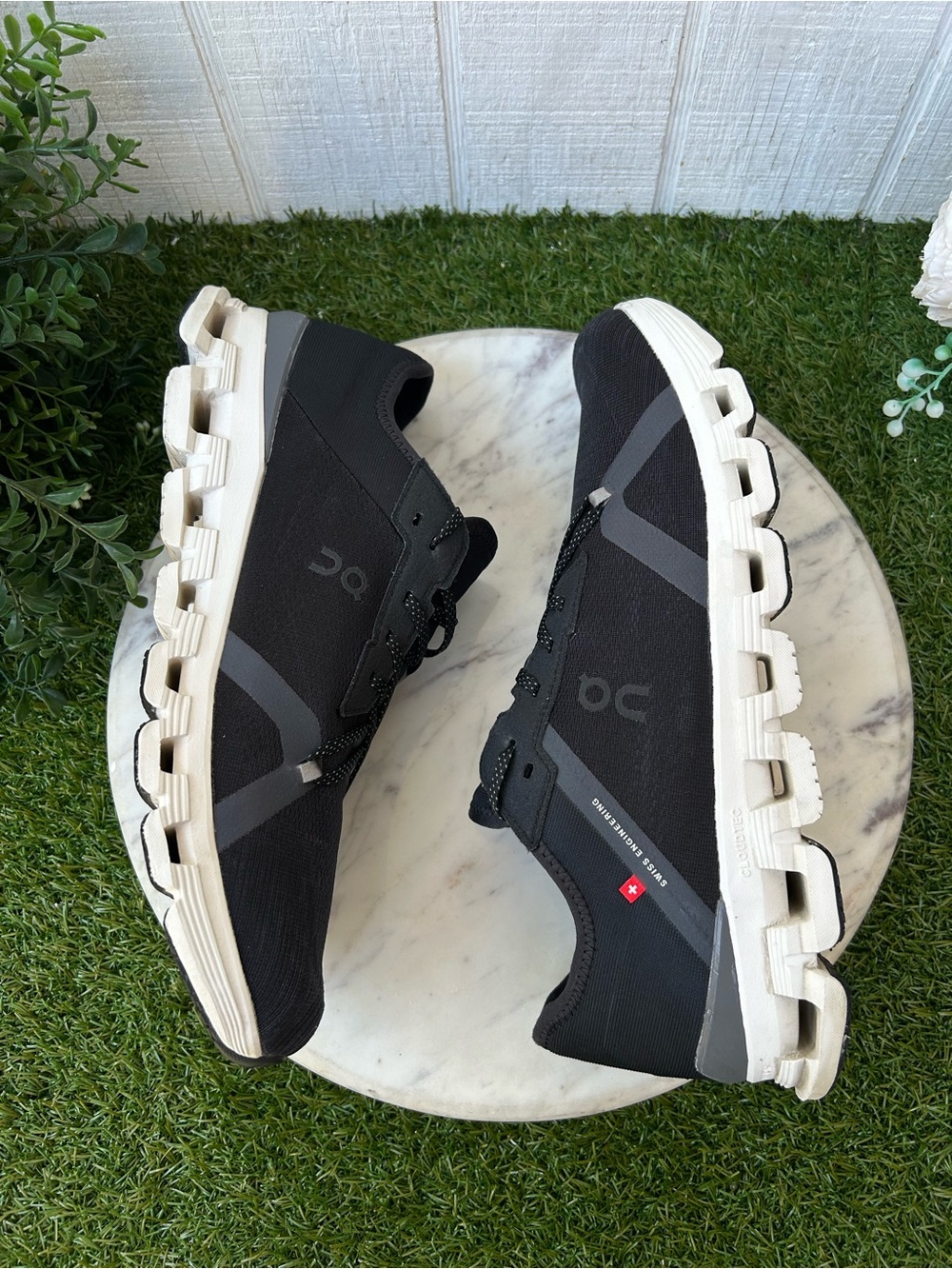 On Running men Cloud  Black | Asphalt
Cloud X4 AD Sneakers  size 11 gently used - Picture 14 of 16